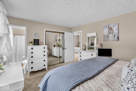 10345 Whispering Winds Street Indianapolis IN 46234