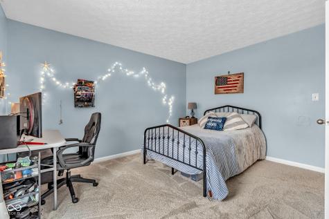 10345 Whispering Winds Street Indianapolis IN 46234