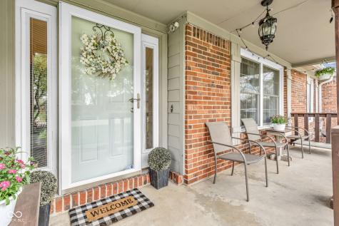 10345 Whispering Winds Street Indianapolis IN 46234