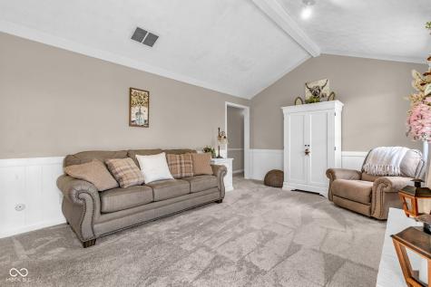 10345 Whispering Winds Street Indianapolis IN 46234