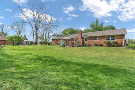 10345 Whispering Winds Street Indianapolis IN 46234
