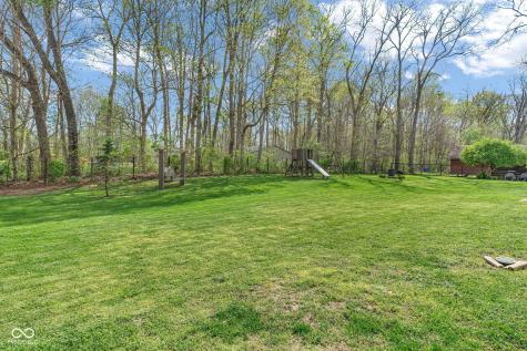 10345 Whispering Winds Street Indianapolis IN 46234