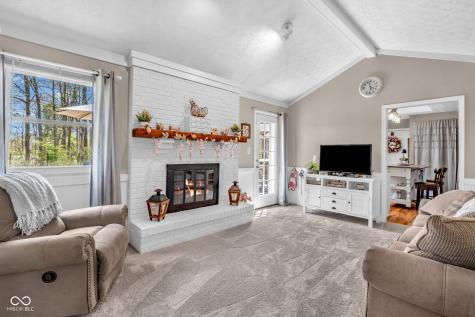 10345 Whispering Winds Street Indianapolis IN 46234