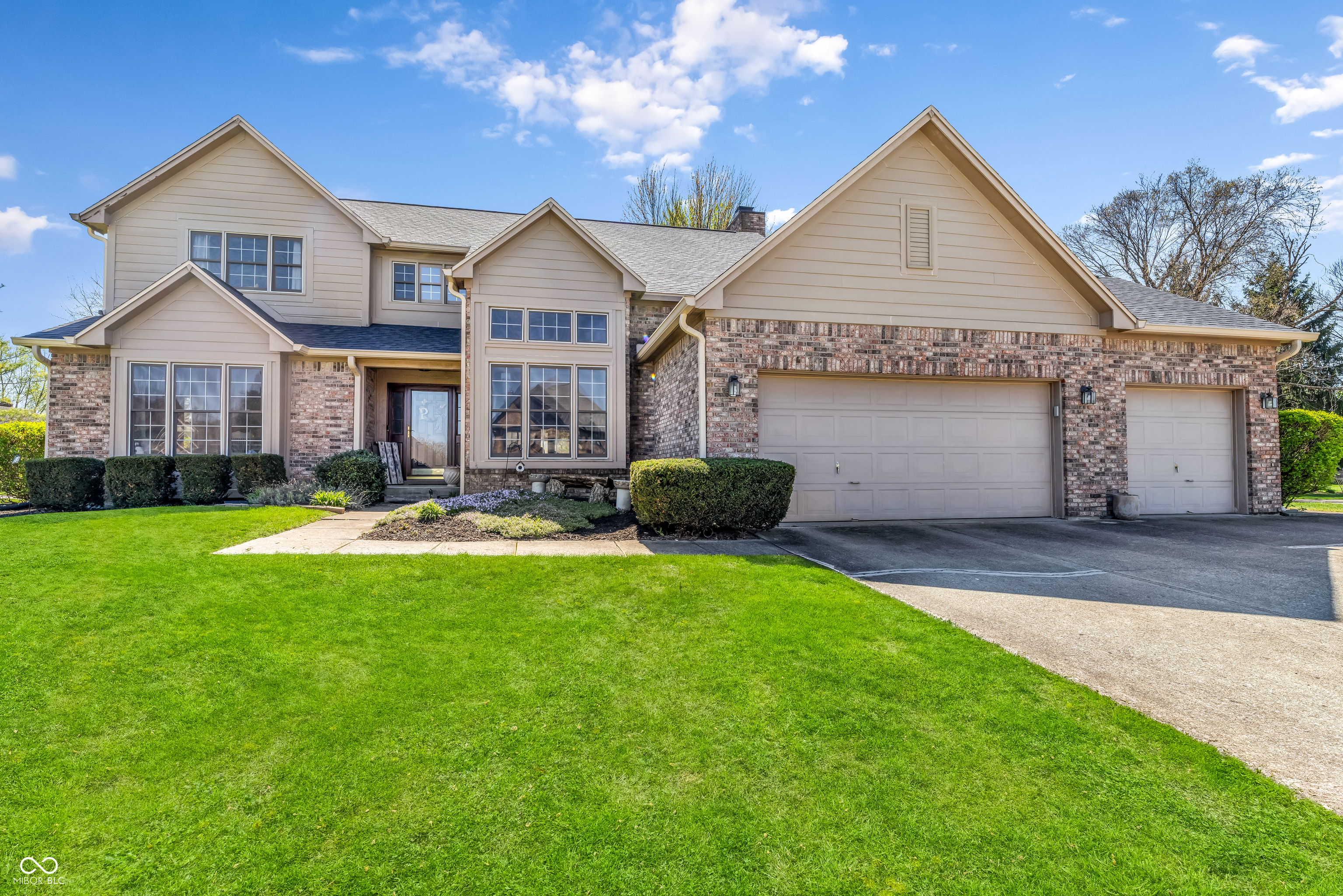 12231 Geist Cove Drive Indianapolis IN 46236