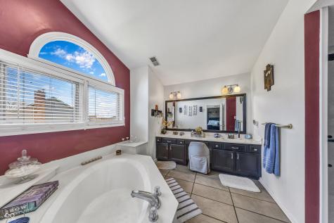 12231 Geist Cove Drive Indianapolis IN 46236