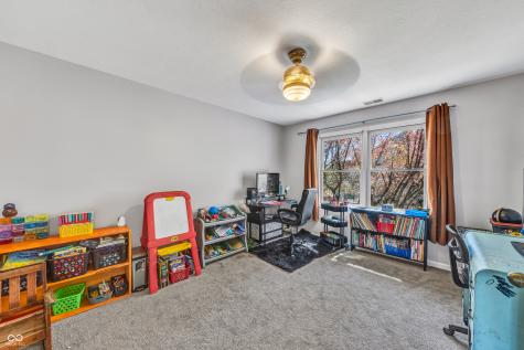 12231 Geist Cove Drive Indianapolis IN 46236