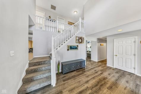 12231 Geist Cove Drive Indianapolis IN 46236