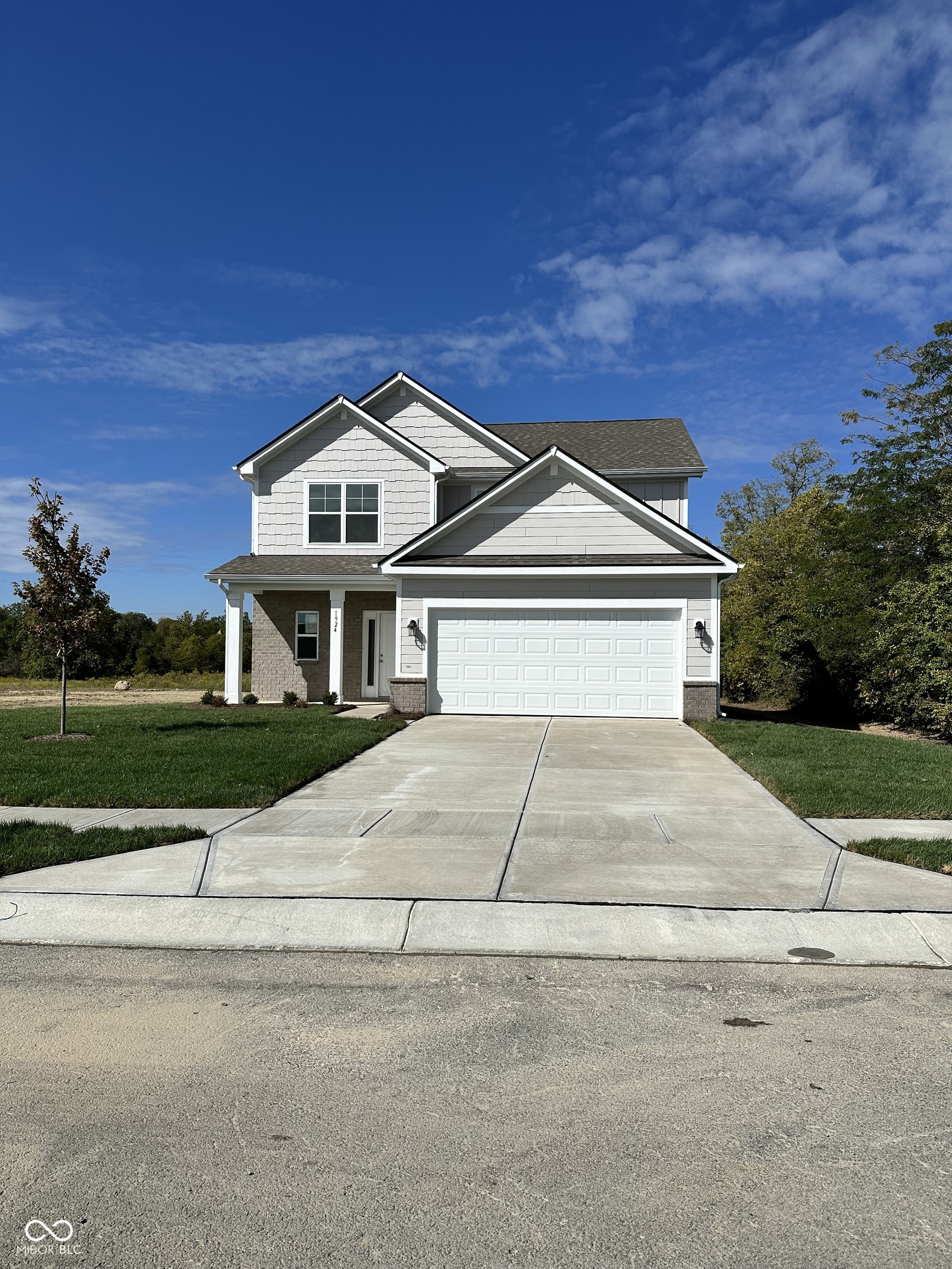 1924 Hill Lake Lane Indianapolis IN 46239