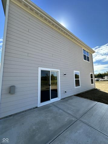 1924 Hill Lake Lane Indianapolis IN 46239