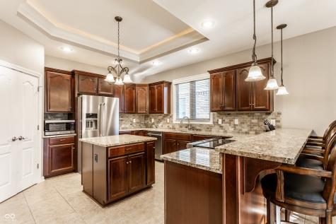 6639 Flowstone Way Indianapolis IN 46237