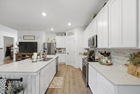 1234 Breckinridge Way Shelbyville IN 46176