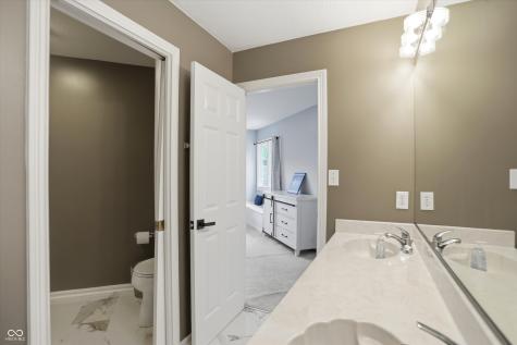 6502 Calais Circle Indianapolis IN 46220