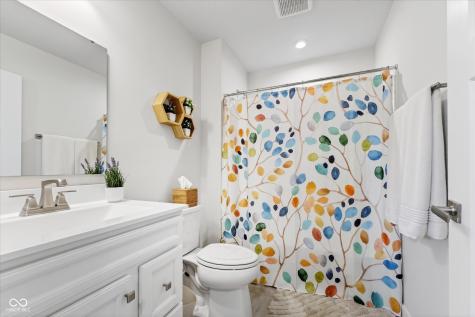 2748 Stonebridge Drive Lebanon IN 46052
