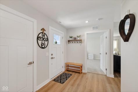 2748 Stonebridge Drive Lebanon IN 46052