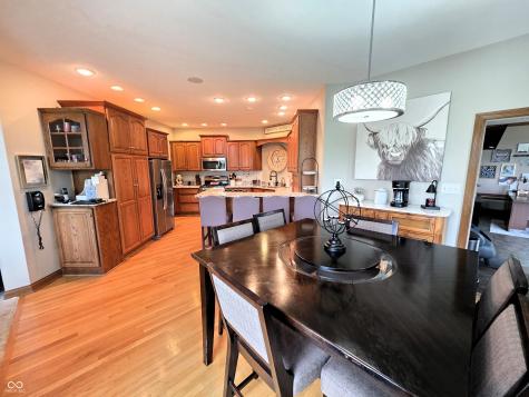 2418 Somerset Circle Franklin IN 46131