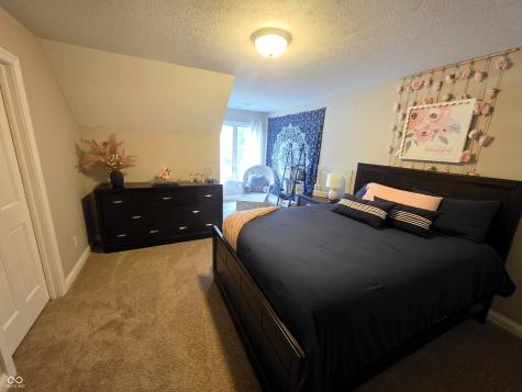 2418 Somerset Circle Franklin IN 46131