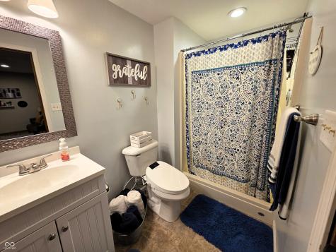 2418 Somerset Circle Franklin IN 46131