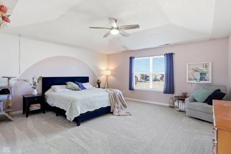 2202 Silver Spoon Drive Greenfield IN 46140