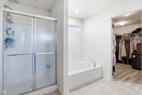 2202 Silver Spoon Drive Greenfield IN 46140