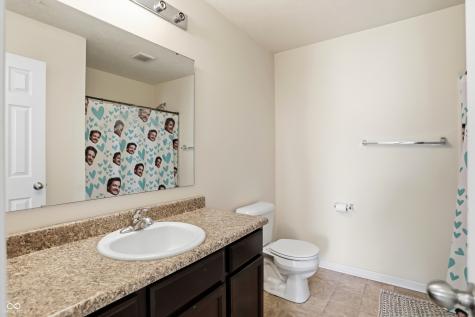 2202 Silver Spoon Drive Greenfield IN 46140