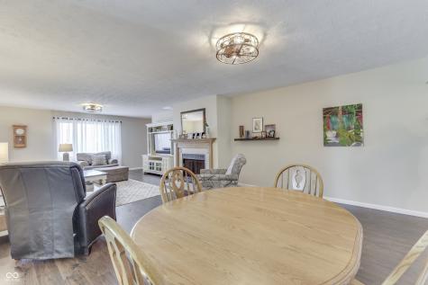 407 N Matthews Road Greenwood IN 46143