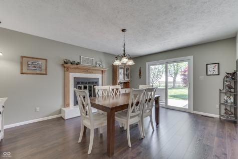 407 N Matthews Road Greenwood IN 46143