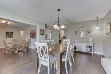 407 N Matthews Road Greenwood IN 46143