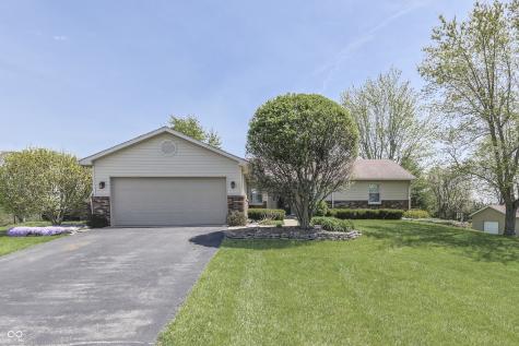 407 N Matthews Road Greenwood IN 46143