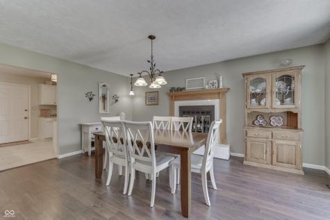 407 N Matthews Road Greenwood IN 46143