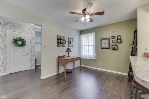 407 N Matthews Road Greenwood IN 46143