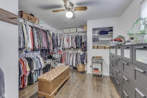 407 N Matthews Road Greenwood IN 46143
