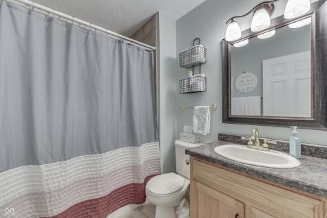 407 N Matthews Road Greenwood IN 46143