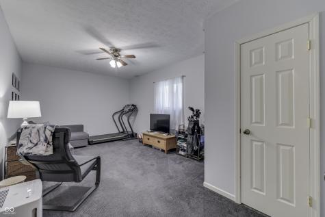 407 N Matthews Road Greenwood IN 46143