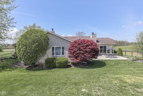 407 N Matthews Road Greenwood IN 46143