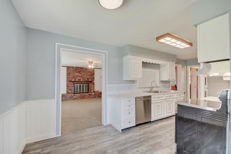 216 W Huntstead Lane Indianapolis IN 46217
