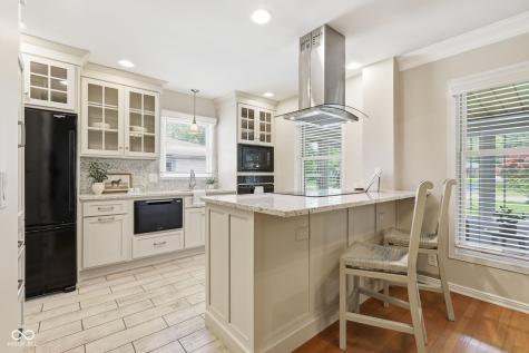 6144 Meridian Street West Drive Indianapolis IN 46208