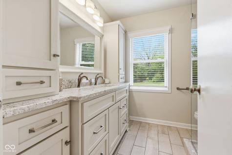 6144 Meridian Street West Drive Indianapolis IN 46208