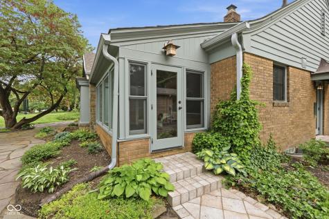 6144 Meridian Street West Drive Indianapolis IN 46208