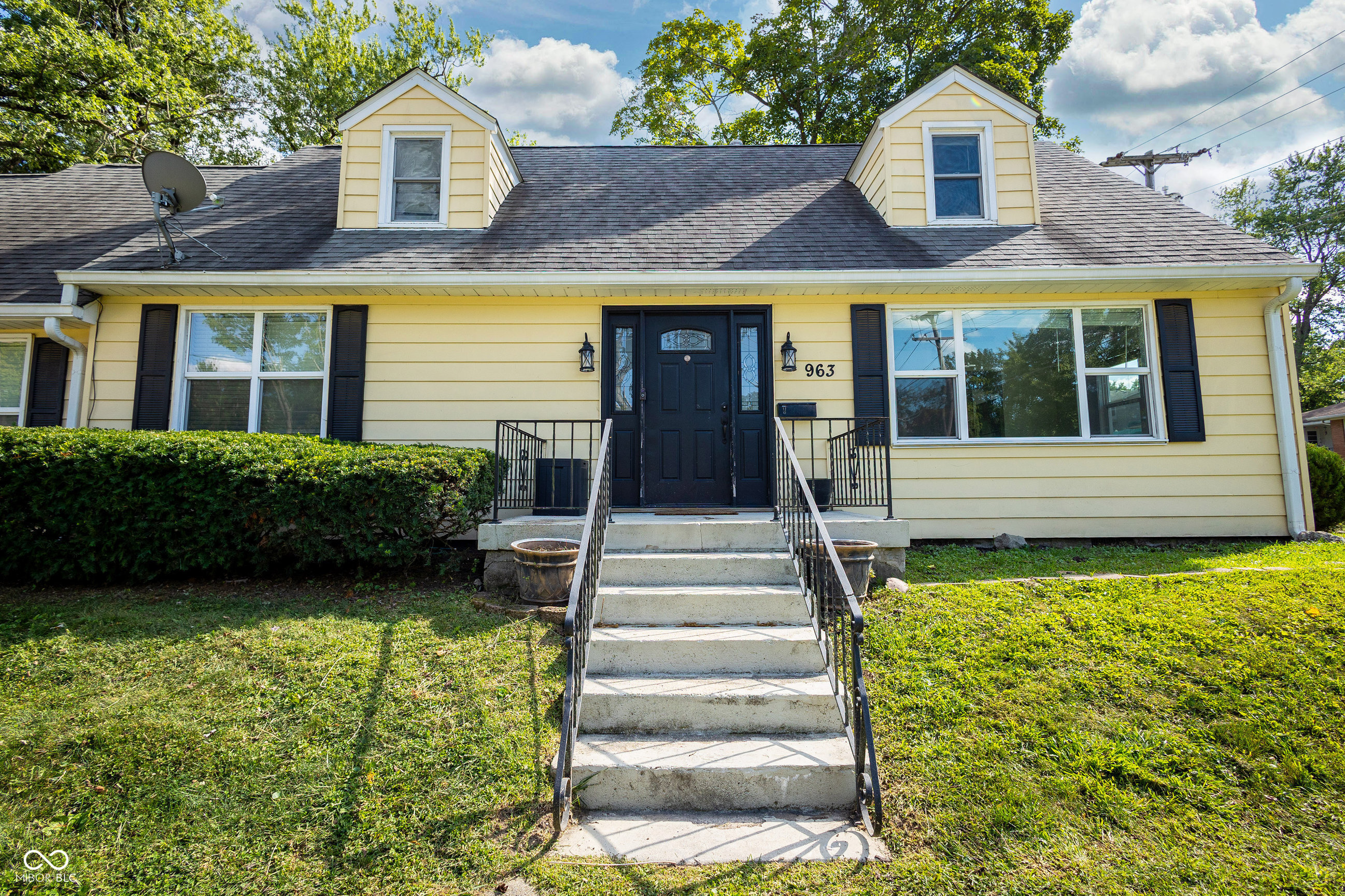 963 W Clinton Street Danville IN 46122