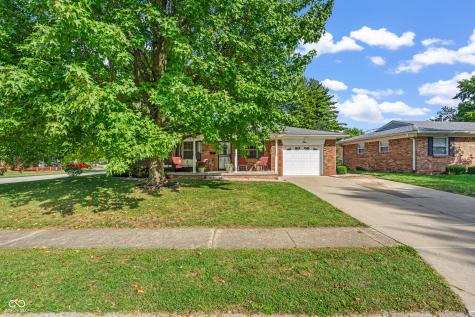 2 Oakmont Court Beech Grove IN 46107