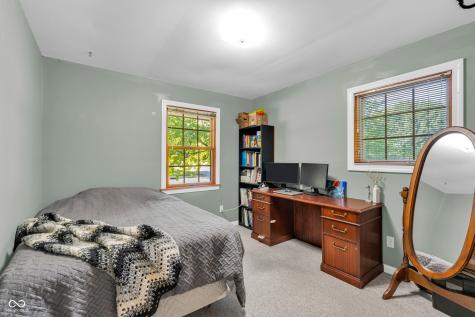 2 Oakmont Court Beech Grove IN 46107