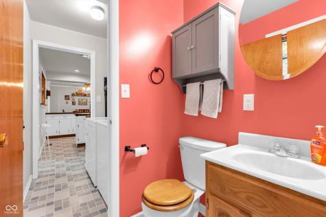 2 Oakmont Court Beech Grove IN 46107