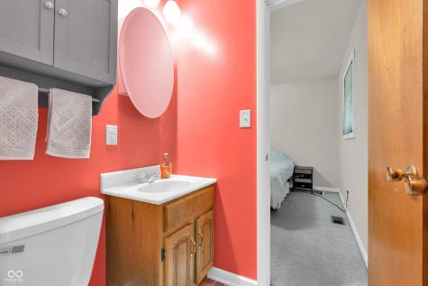 2 Oakmont Court Beech Grove IN 46107