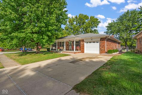 2 Oakmont Court Beech Grove IN 46107