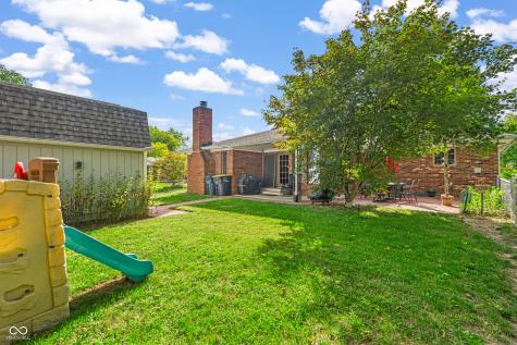 2 Oakmont Court Beech Grove IN 46107