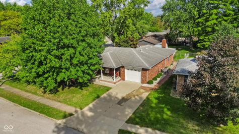 2 Oakmont Court Beech Grove IN 46107