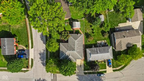 2 Oakmont Court Beech Grove IN 46107