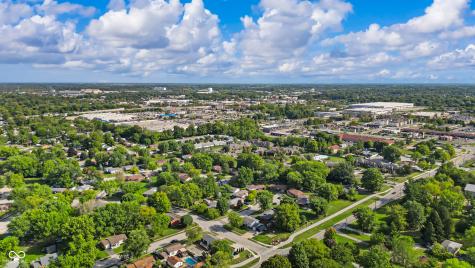 2 Oakmont Court Beech Grove IN 46107