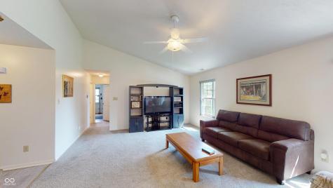 4221 Bay Leaf Circle Indianapolis IN 46237