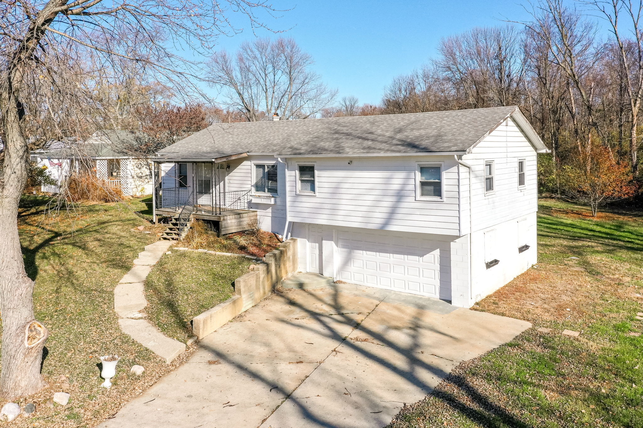 501 Strawberry Lane Indianapolis IN 46219